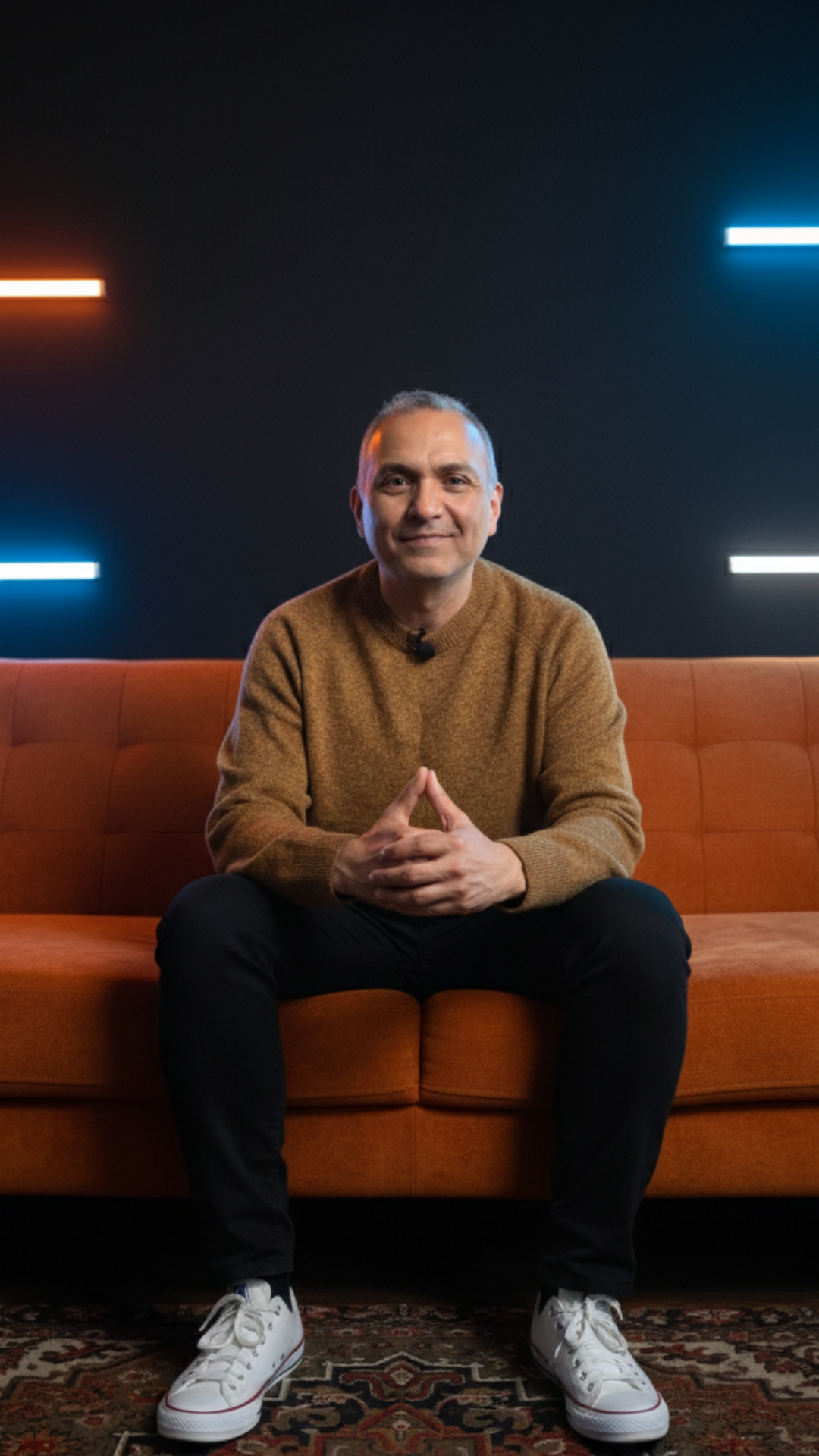 Carlos Vásquez - Creador de Cairo